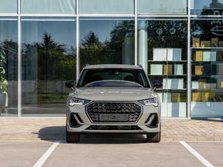 2026 Audi Q3 35 TFSI II (F3), серый, 3455000 рублей, вид 2