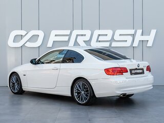 2012 BMW 3 серии 320i V (E90/E91/E92/E93) Рестайлинг, белый, 1320000 рублей, вид 2