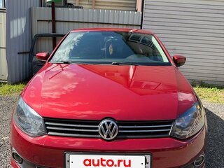 2011 Volkswagen Polo V, красный, 780000 рублей, вид 2