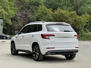 2022 Skoda Karoq DSG7 I, белый, 1790000 рублей, вид 4