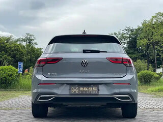 2024 Volkswagen Golf VIII, серый, 2183208 рублей, вид 4