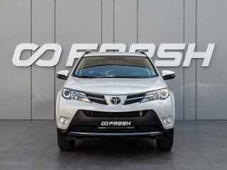 2015 Toyota RAV4 IV (XA40), белый, 1940000 рублей, вид 3