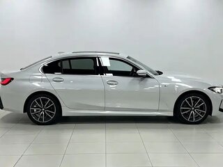2023 BMW 3 серии 320i VII (G2x) Рестайлинг, белый, 2780002 рублей, вид 4