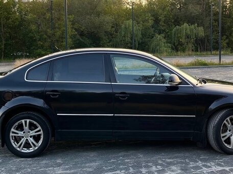 2004 Volkswagen Passat B5 Рестайлинг, чёрный, 450000 рублей, вид 4