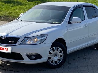 2012 Skoda Octavia II (A5) Рестайлинг, белый, 640000 рублей, вид 1