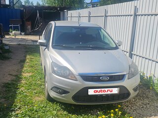 2008 Ford Focus II Рестайлинг, серебристый, 400000 рублей, вид 2