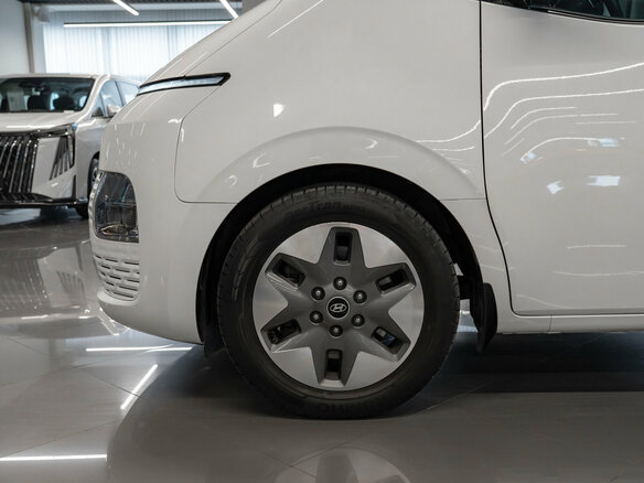 2021 Hyundai Staria I, белый - вид 28