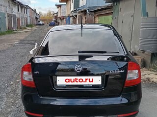 2013 Skoda Octavia II (A5) Рестайлинг, чёрный, 1100000 рублей, вид 5