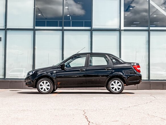 2025 Lada (ВАЗ) Granta I Рестайлинг, чёрный, 780000 рублей - вид 6