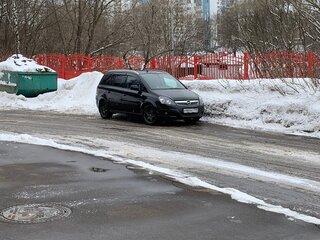 2012 Opel Zafira B Рестайлинг, чёрный, 750000 рублей, вид 2