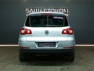 2011 Volkswagen Tiguan I, серебристый, 1149000 рублей, вид 5