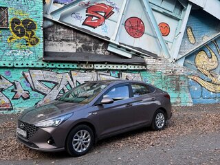 2021 Hyundai Solaris II Рестайлинг, коричневый, 1350000 рублей, вид 4