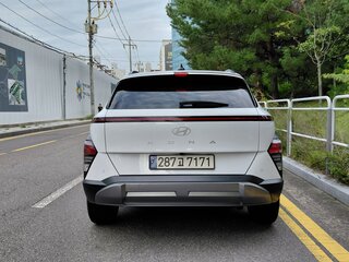 2023 Hyundai Kona II (SX2), белый, 2230200 рублей, вид 4
