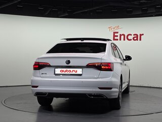 2021 Volkswagen Jetta 6-speed VII, белый, 1880000 рублей, вид 4