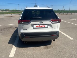 2020 Toyota RAV4 V (XA50), белый, 3200000 рублей, вид 3
