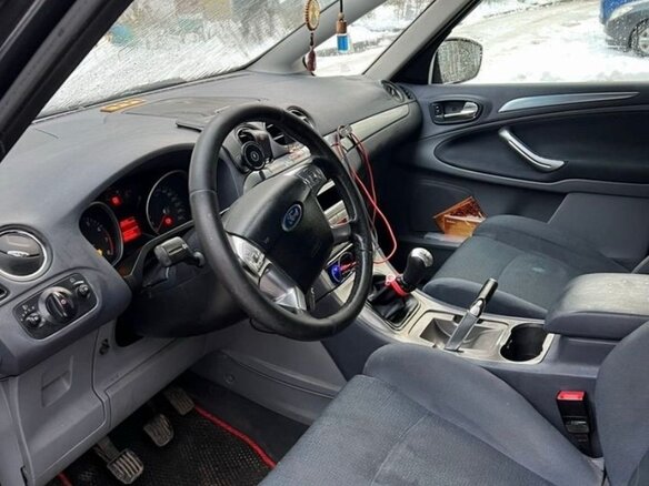 2006 Ford S-MAX I, серый, 650000 рублей - вид 12