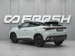 2023 Omoda C5 I, зелёный, 1800000 рублей, вид 2