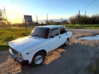 2011 Lada (ВАЗ) 2107, белый, 220000 рублей, вид 3