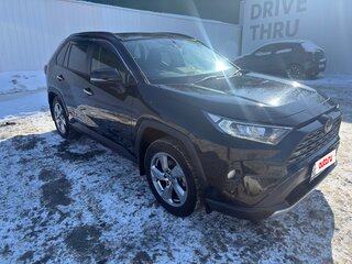 2019 Toyota RAV4 V (XA50), чёрный, 3350000 рублей, вид 2