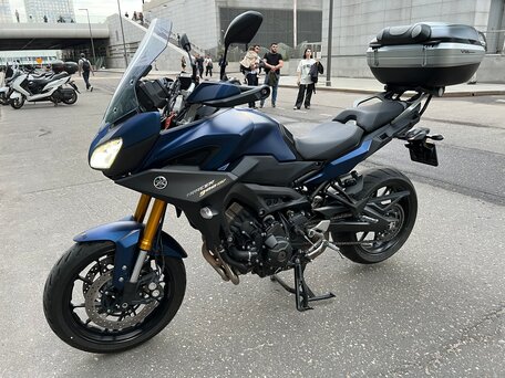 2018 Yamaha MT-09 Tracer (FJ-09), синий, 950000 рублей, вид 4