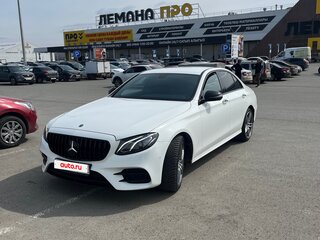 2019 Mercedes-Benz E-Класс 200 V (W213, S213, C238), белый, 2750000 рублей, вид 1