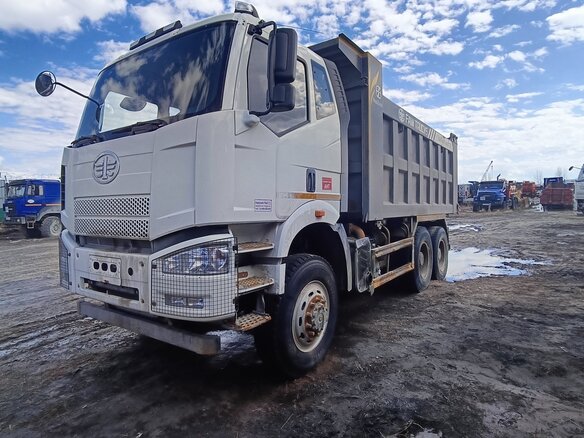 2022 FAW J6 CA3252, белый, 2843350 рублей