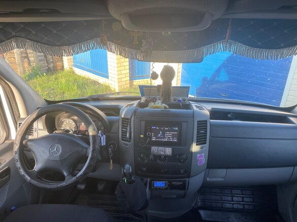2011 Mercedes-Benz Sprinter, белый, 2380000 рублей - вид 10