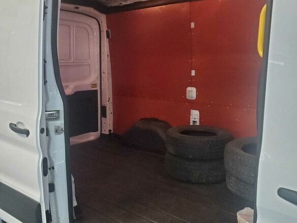 2017 Ford Transit, белый, 1750000 рублей - вид 8