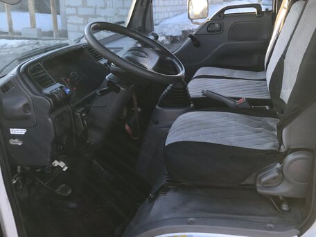 2011 Isuzu Elf (N-series), белый, 1450000 рублей, вид 2