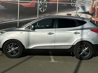 2014 Hyundai ix35 I Рестайлинг, серебристый, 1439000 рублей, вид 5