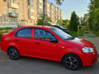 2010 Chevrolet Aveo I Рестайлинг, красный, 455000 рублей, вид 4