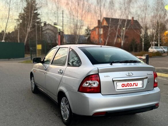 2010 Lada (ВАЗ) Priora I, серебристый, 250000 рублей - вид 13
