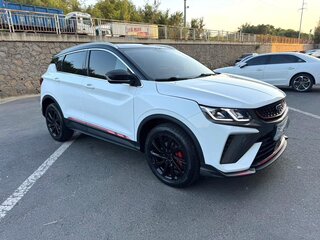 2022 Geely Binyue I Рестайлинг, белый, 1060000 рублей, вид 3