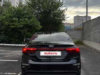 2019 Kia Cerato IV, чёрный, 1400000 рублей, вид 4