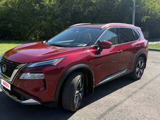 2022 Nissan Rogue III, красный, 3300000 рублей, вид 2