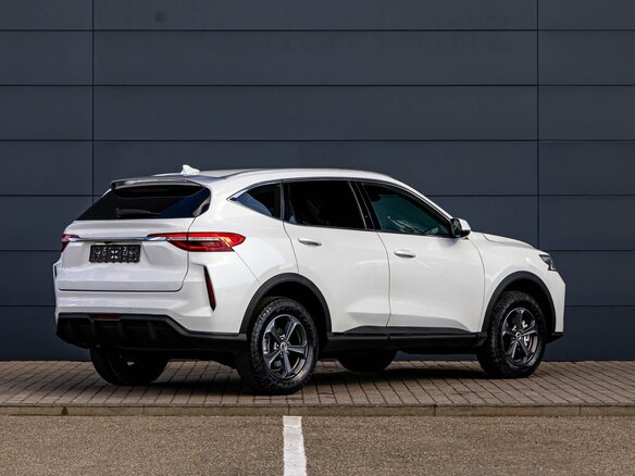 2023 Haval F7 I Рестайлинг, белый, 1695000 рублей - вид 5