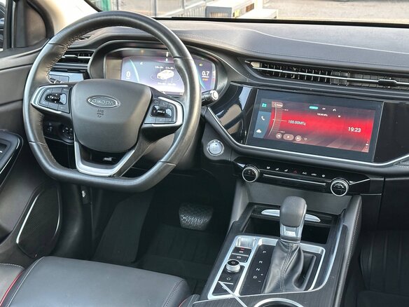 2023 Omoda S5, серый - вид 13