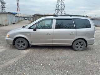 2005 Hyundai Trajet I Рестайлинг, серый, 300000 рублей, вид 4