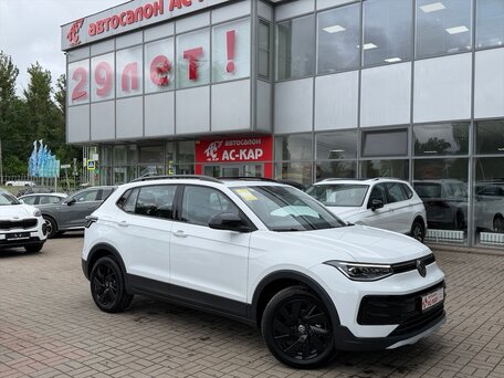Volkswagen Tharu XR