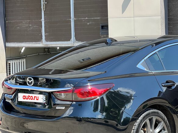2015 Mazda 6 III (GJ) Рестайлинг, чёрный, 1650000 рублей - вид 3