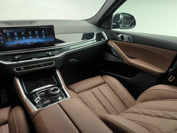 2025 BMW X6 40i III (G06) Рестайлинг, чёрный, 14630000 рублей - вид 12