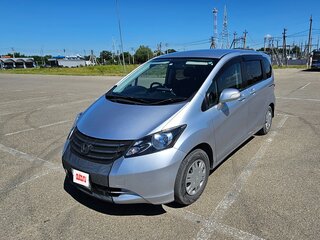 2009 Honda Freed I, серебристый, 1180000 рублей, вид 2