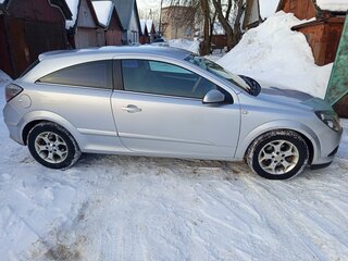 2007 Opel Astra GTC H Рестайлинг, серебристый, 415000 рублей, вид 3