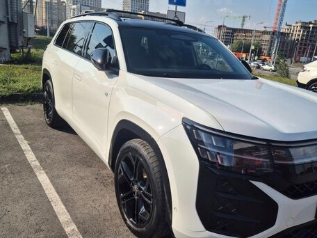2025 Volkswagen Teramont Pro II (China Market), белый, 6100000 рублей, вид 1