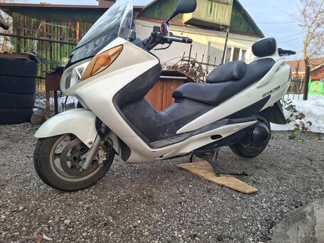 2003 Suzuki Burgman (SkyWave) 400, белый, 220000 рублей, вид 2