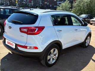 2011 Kia Sportage III, белый, 1100000 рублей, вид 4