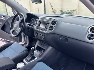2013 Volkswagen Tiguan I Рестайлинг, серебристый, 1590000 рублей, вид 5