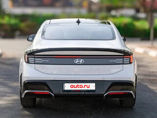 2025 Hyundai Sonata VIII (DN8) Рестайлинг, белый, 3290088 рублей, вид 4