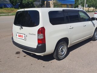 2016 Toyota Probox I Рестайлинг, белый, 1100000 рублей, вид 4