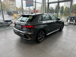 2025 Audi A3 Sportback 35 TFSI IV (8Y) Рестайлинг, серый, 4500000 рублей, вид 5